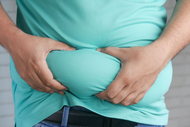 You are currently viewing Does Warm Water Reduce Belly Fat?
